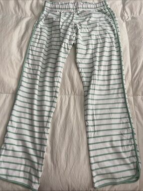 LAKE lounge pants White & Mint Green